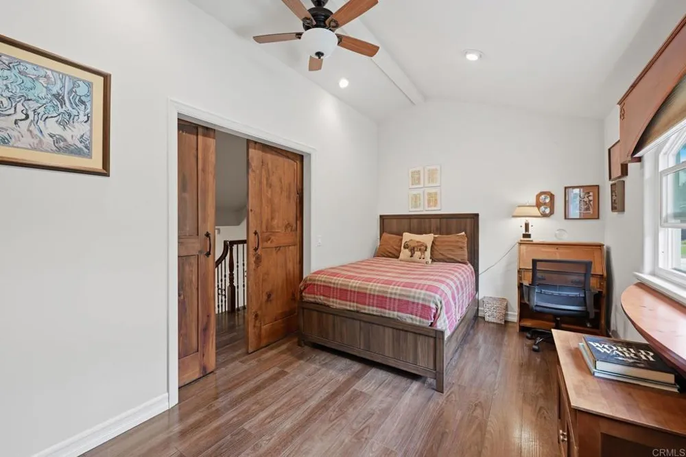 6532 Corintia St Carlsbad, CA 92009