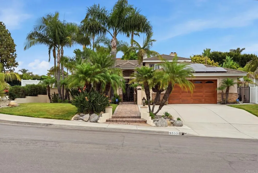 6532 Corintia St Carlsbad, CA 92009