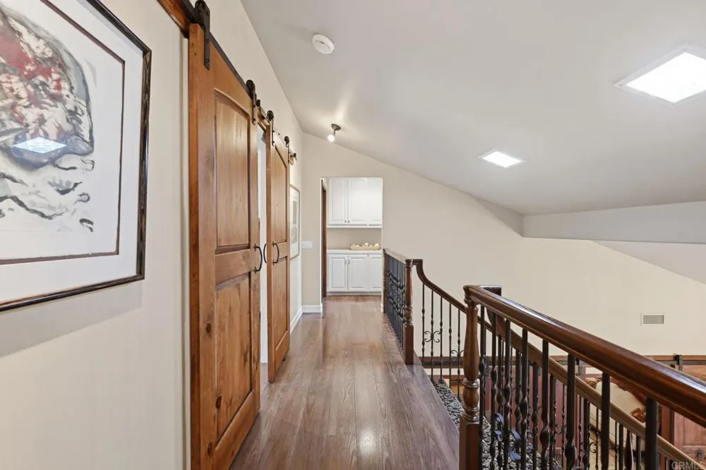 6532 Corintia St Carlsbad, CA 92009