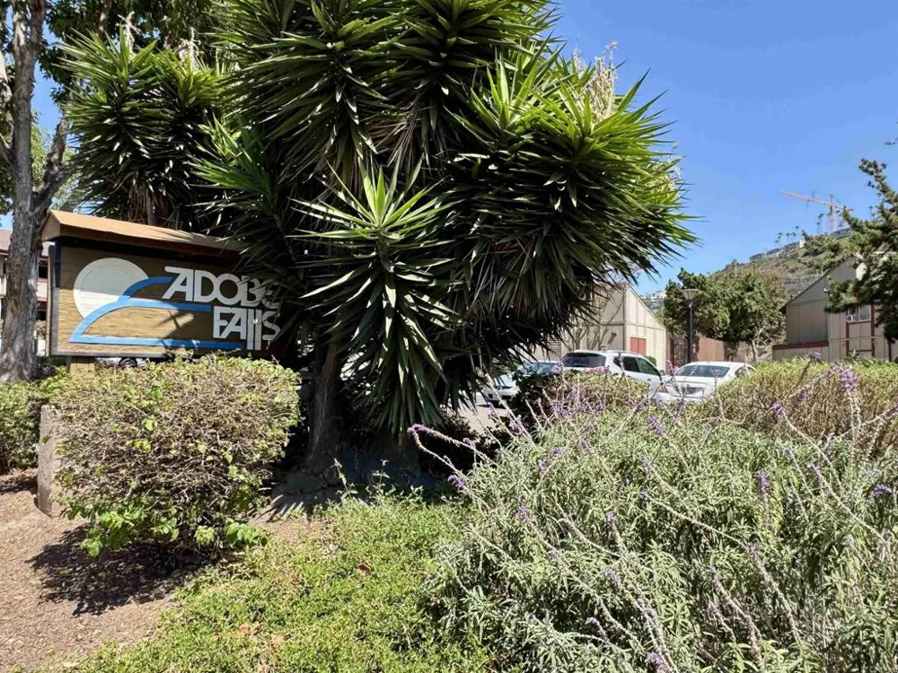 5473 Adobe Falls Rd- #16 San Diego, CA 92120