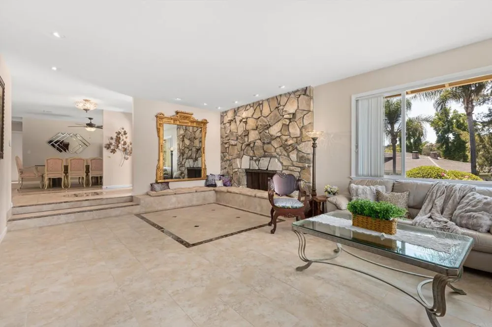 2125 Walnut Lane Vista, CA 92084