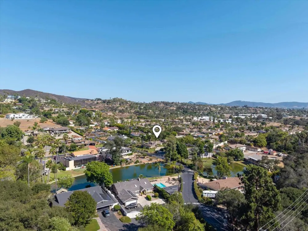 2125 Walnut Lane Vista, CA 92084