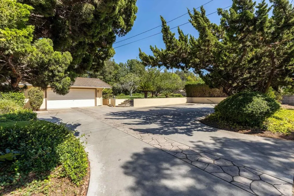 2125 Walnut Lane Vista, CA 92084