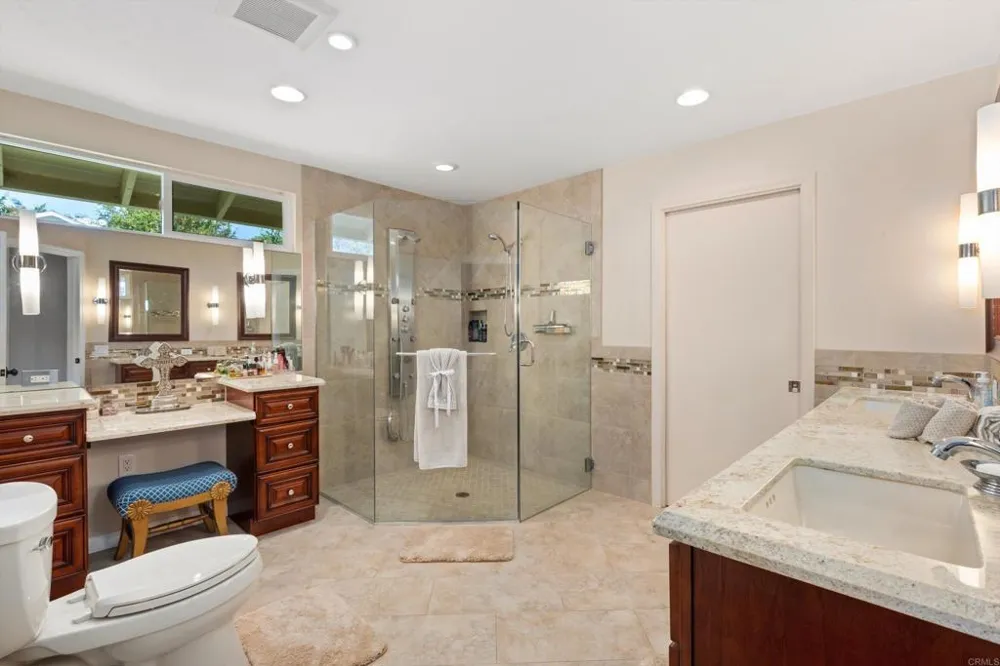 2125 Walnut Lane Vista, CA 92084