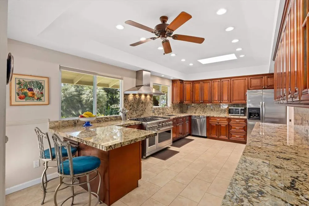 2125 Walnut Lane Vista, CA 92084