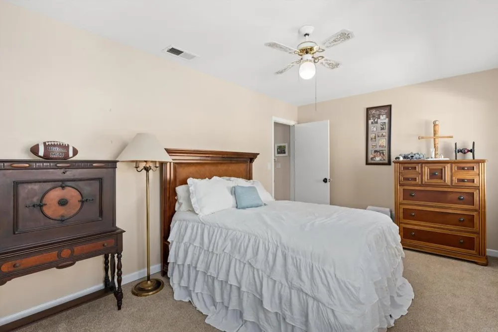 2125 Walnut Lane Vista, CA 92084