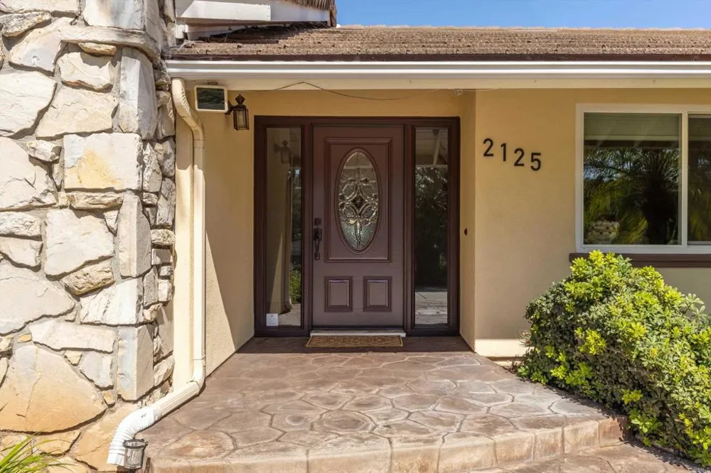 2125 Walnut Lane Vista, CA 92084