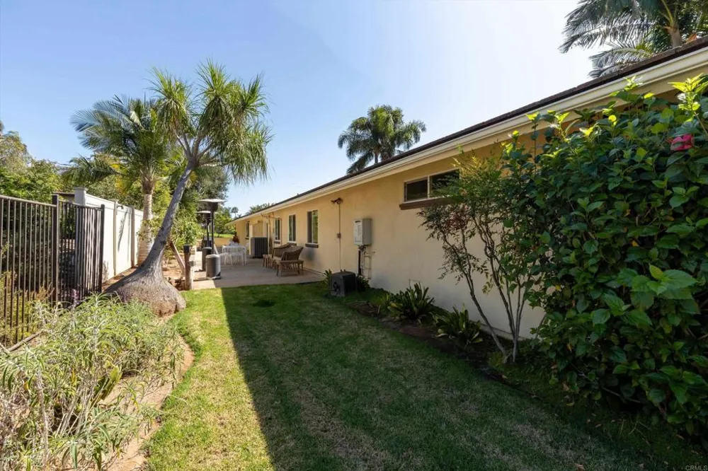 2125 Walnut Lane Vista, CA 92084