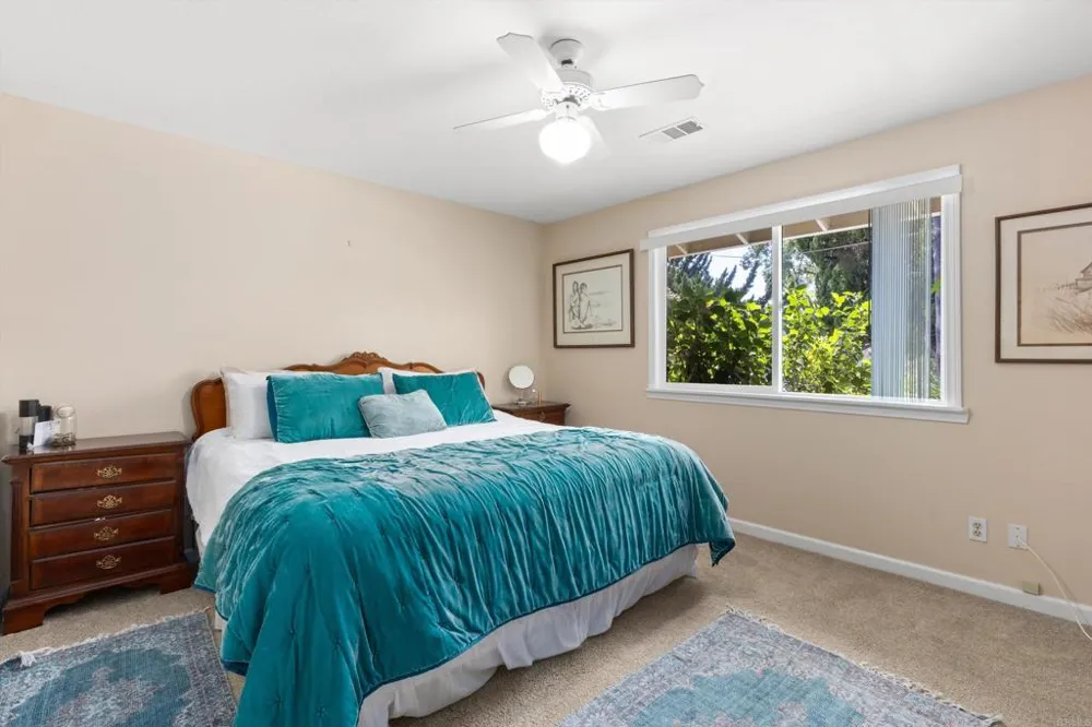 2125 Walnut Lane Vista, CA 92084