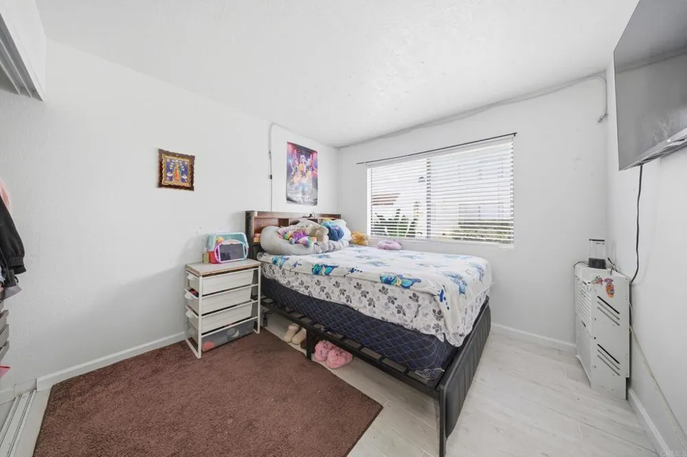 341 Melrose Drive Vista, CA 92083