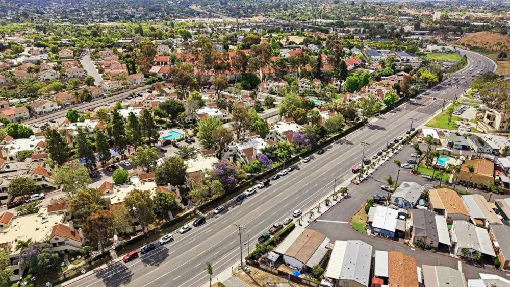 341 Melrose Drive Vista, CA 92083
