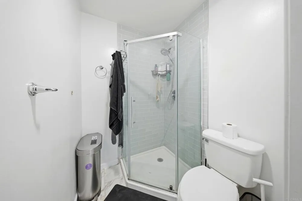 341 Melrose Drive Vista, CA 92083