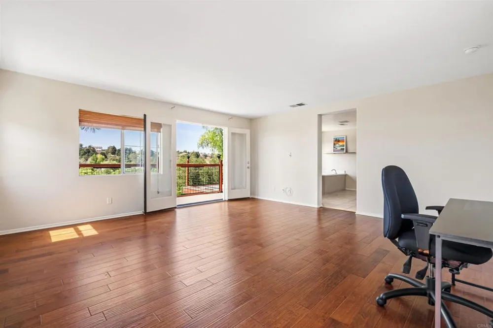 5276 Willow Walk Oceanside, CA 92057