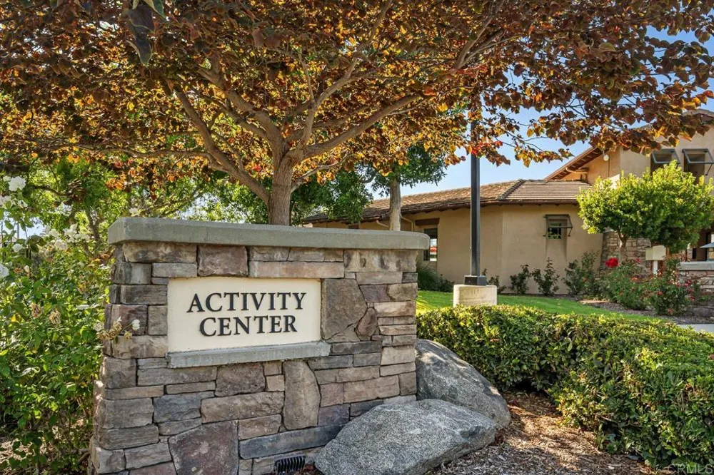 5276 Willow Walk Oceanside, CA 92057