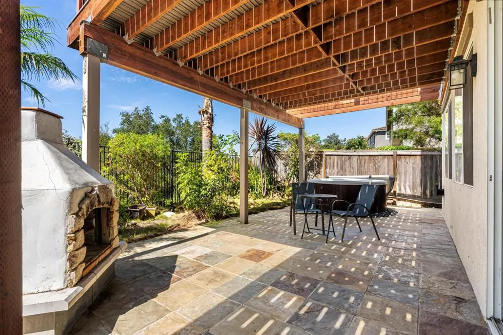 5276 Willow Walk Oceanside, CA 92057