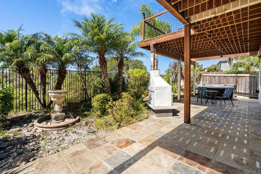 5276 Willow Walk Oceanside, CA 92057