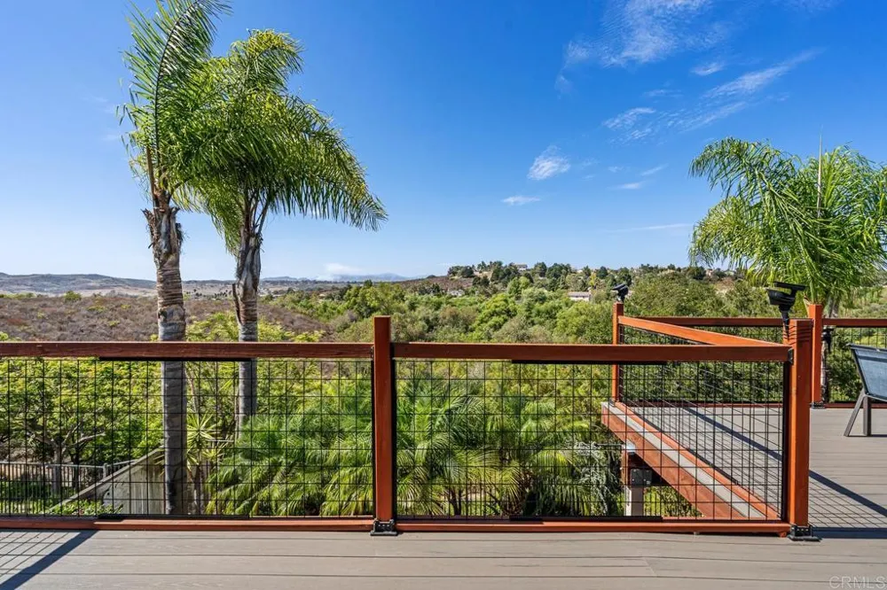5276 Willow Walk Oceanside, CA 92057