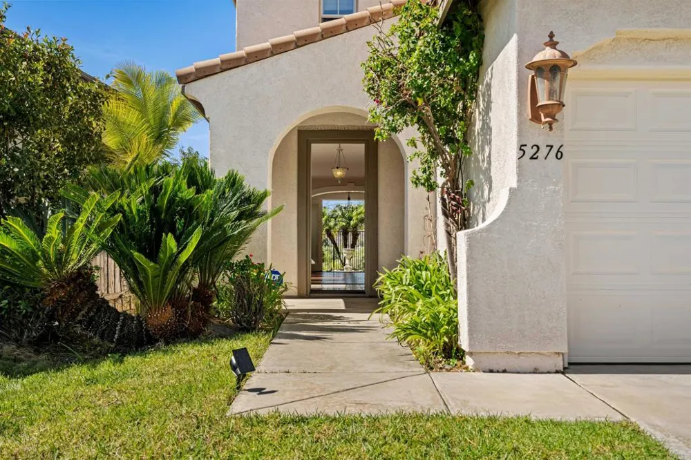 5276 Willow Walk Oceanside, CA 92057