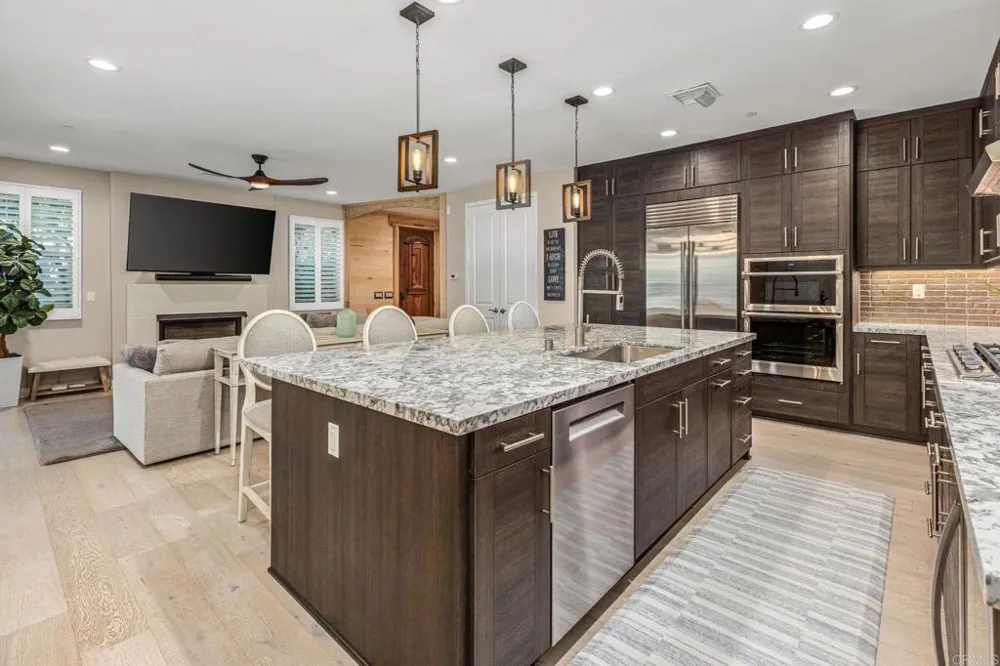3080 Marron Road Carlsbad, CA 92010