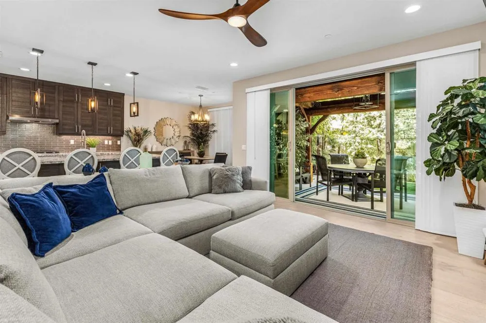 3080 Marron Road Carlsbad, CA 92010