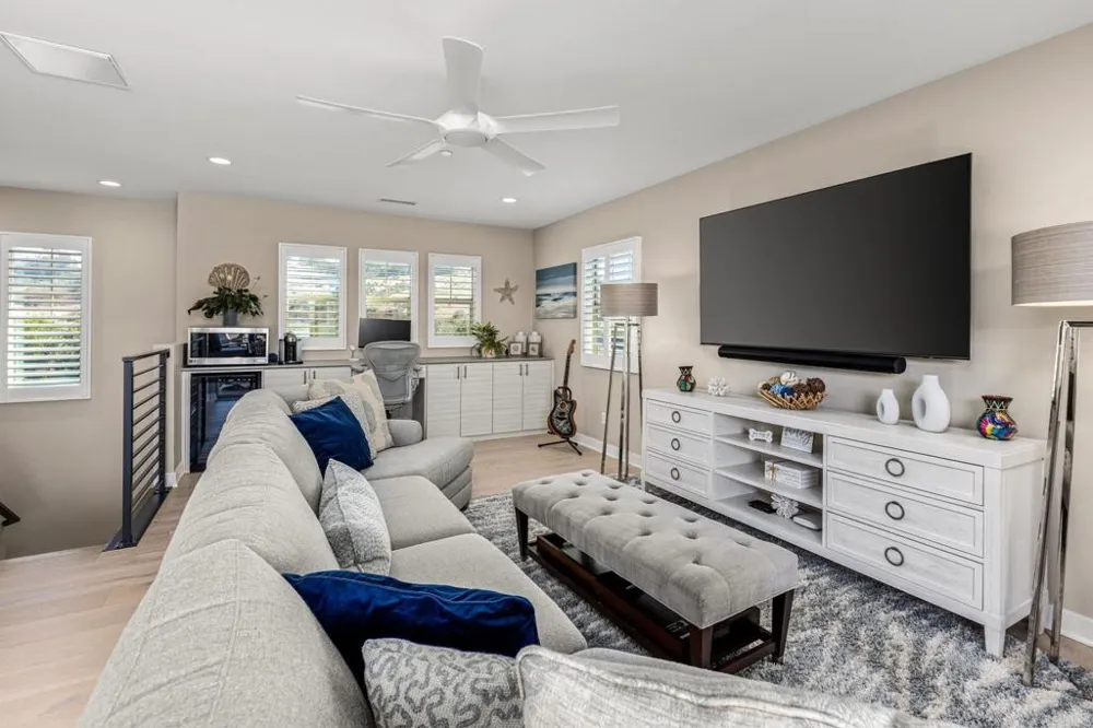 3080 Marron Road Carlsbad, CA 92010