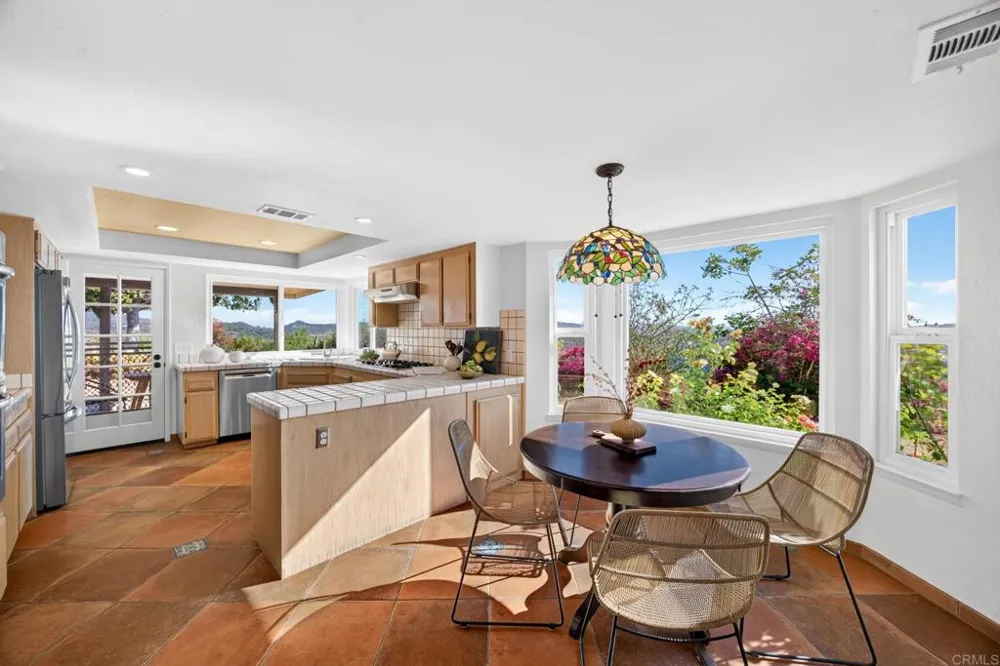 13703 Little Pond Road Valley Center, CA 92082