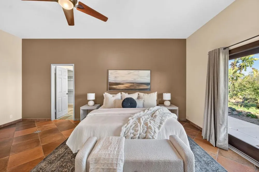 13703 Little Pond Road Valley Center, CA 92082