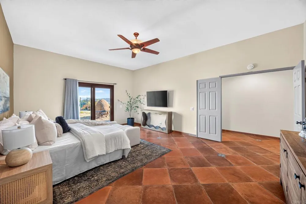 13703 Little Pond Road Valley Center, CA 92082