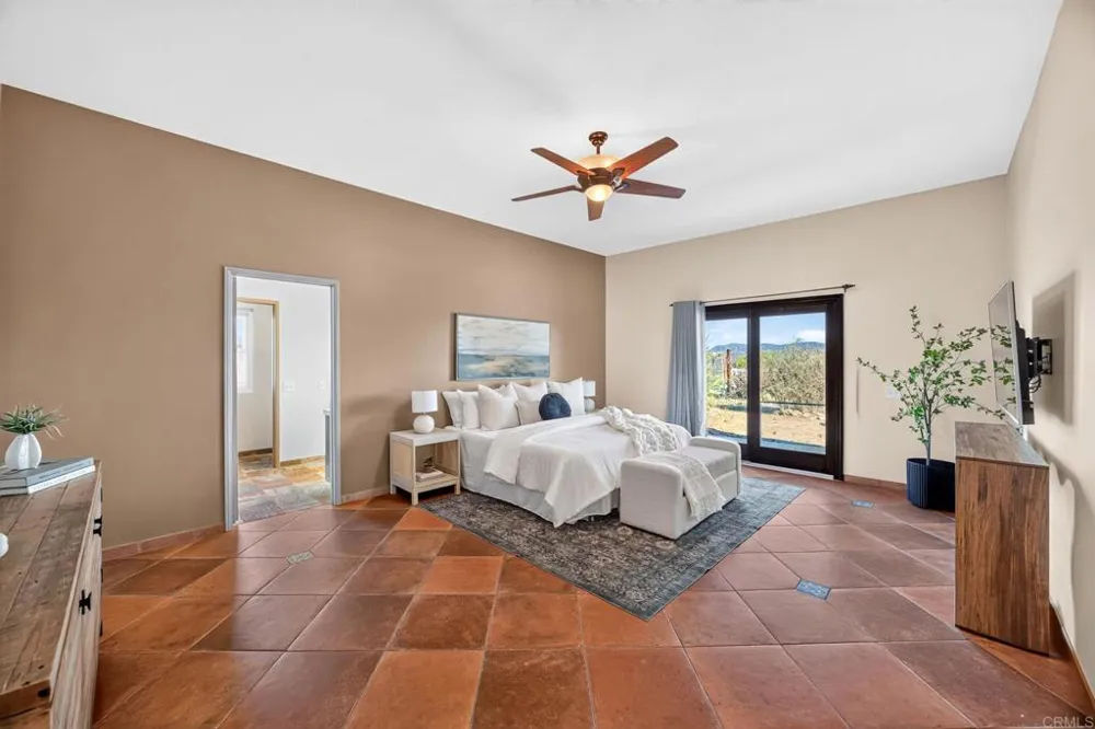 13703 Little Pond Road Valley Center, CA 92082