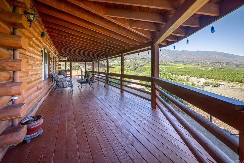 17552 S Mesa Drive Pauma Valley, CA 92061