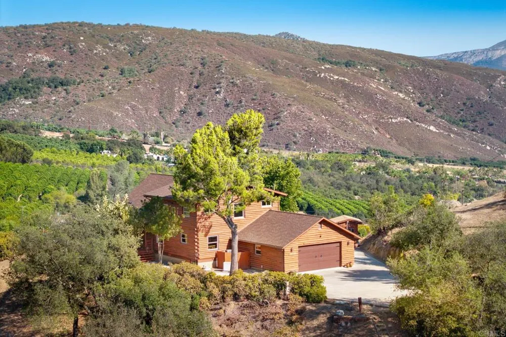 17552 S Mesa Drive Pauma Valley, CA 92061