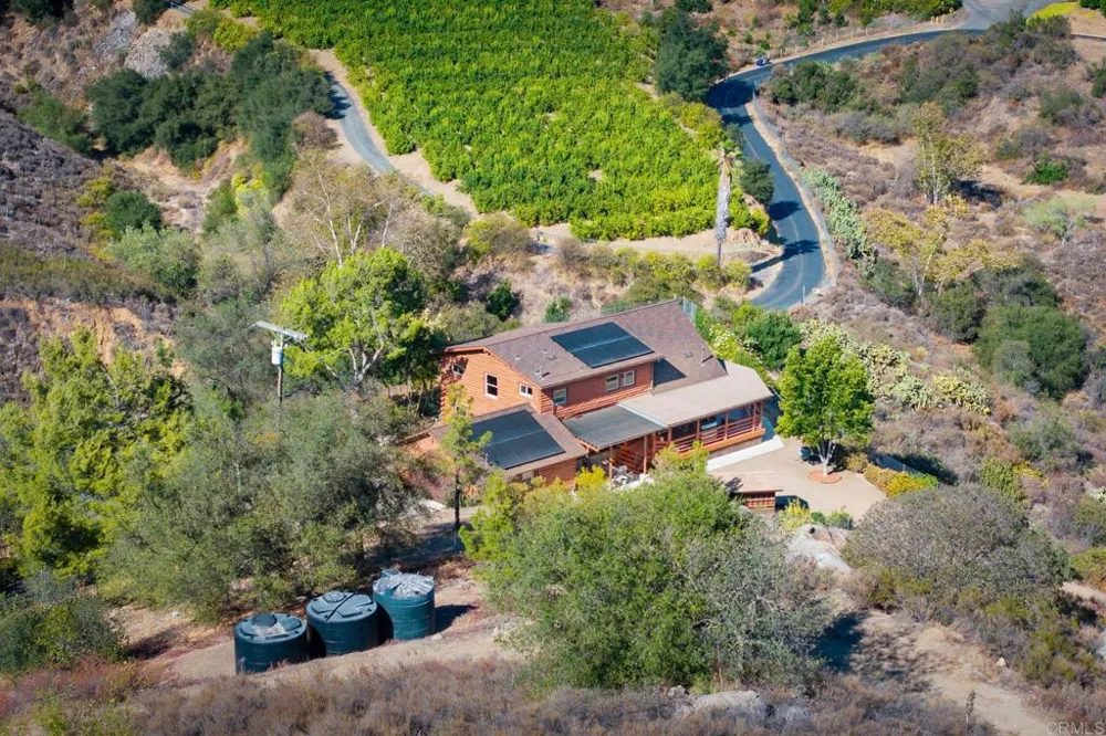 17552 S Mesa Drive Pauma Valley, CA 92061