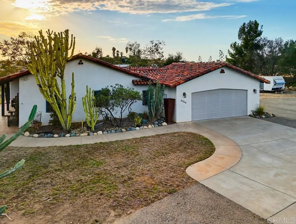 6944 West Lilac Bonsall, CA 92003