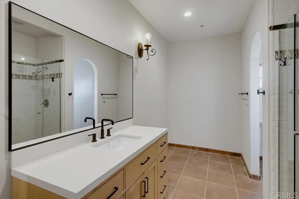 6944 West Lilac Bonsall, CA 92003