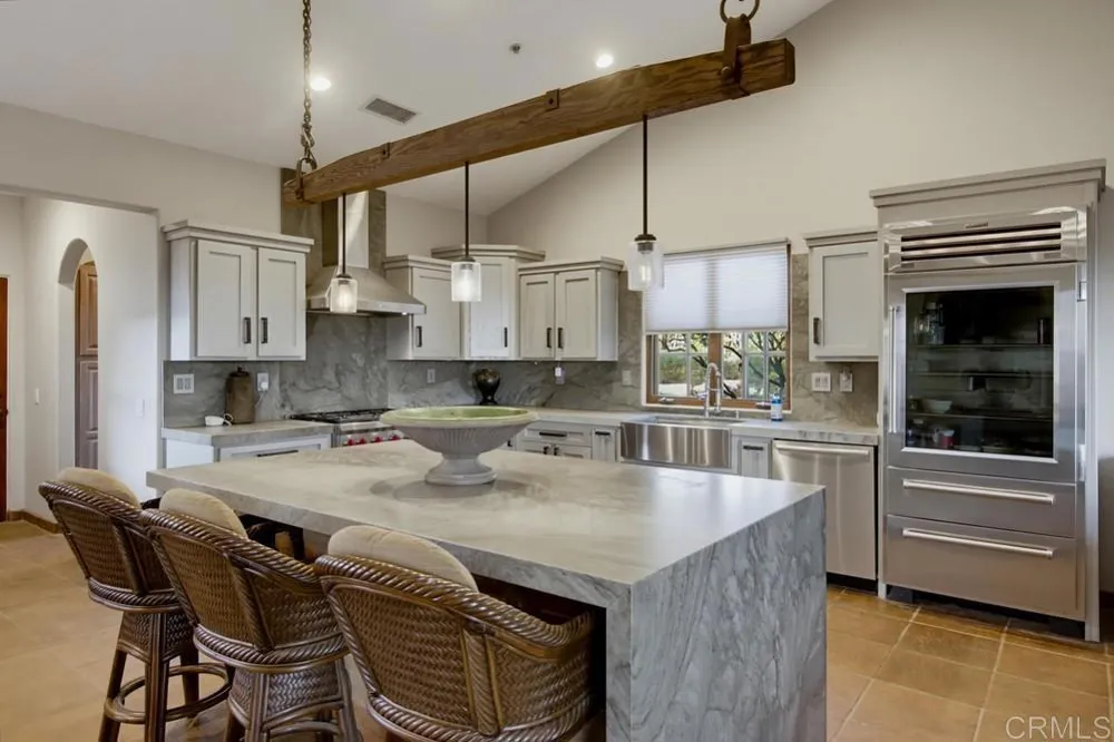 6944 West Lilac Bonsall, CA 92003