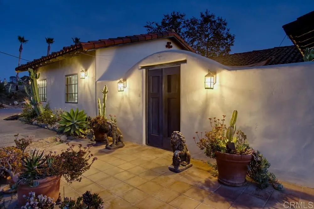 6944 West Lilac Bonsall, CA 92003