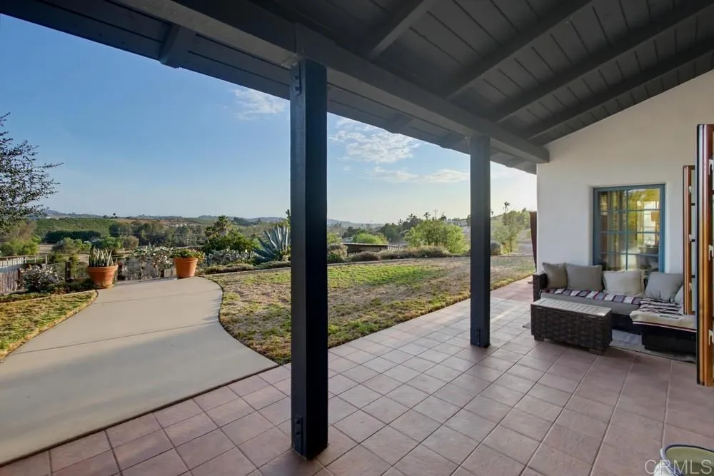 6944 West Lilac Bonsall, CA 92003
