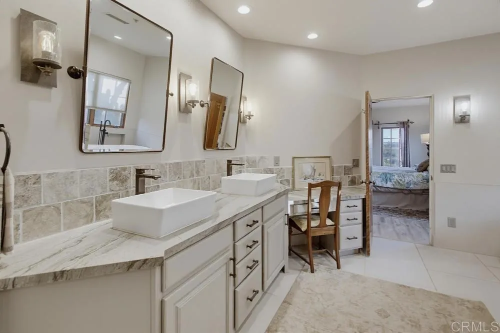 6944 West Lilac Bonsall, CA 92003