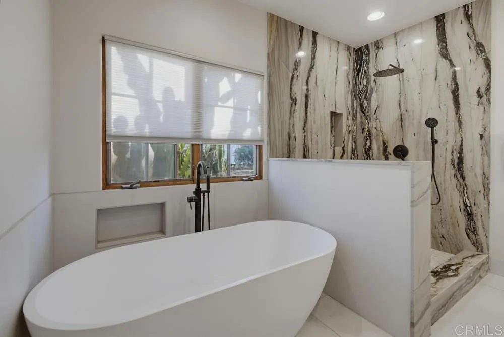 6944 West Lilac Bonsall, CA 92003