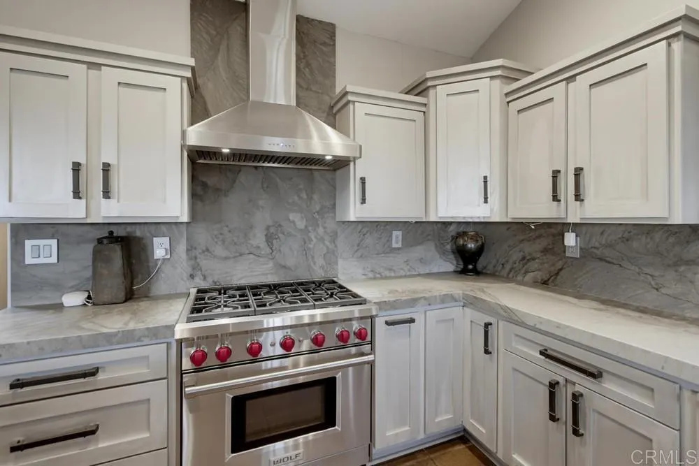 6944 West Lilac Bonsall, CA 92003