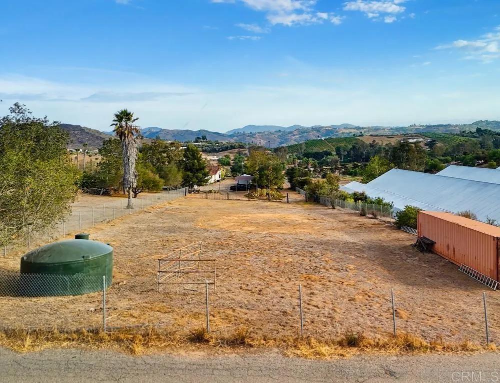 6944 West Lilac Bonsall, CA 92003