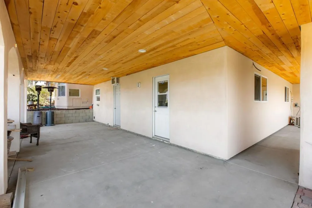 18759 Rangeland Road Ramona, CA 92065