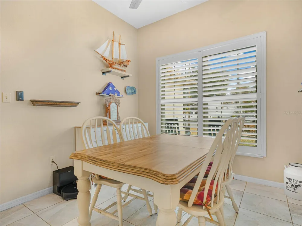 5888 SANDPIPERS DRIVE Lakeland, FL 33809