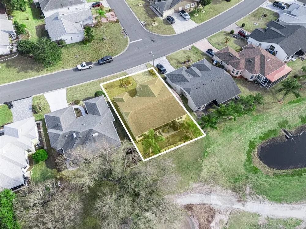 5888 SANDPIPERS DRIVE Lakeland, FL 33809