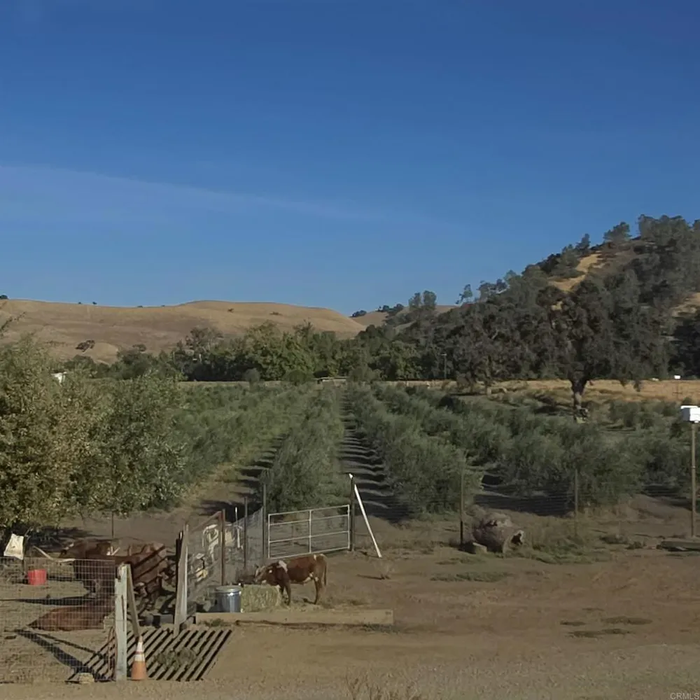 550 Limekiln Road Hollister, CA 95023