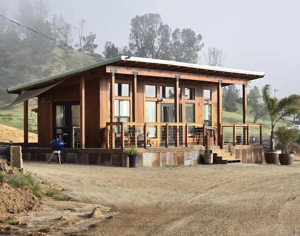 550 Limekiln Road Hollister, CA 95023