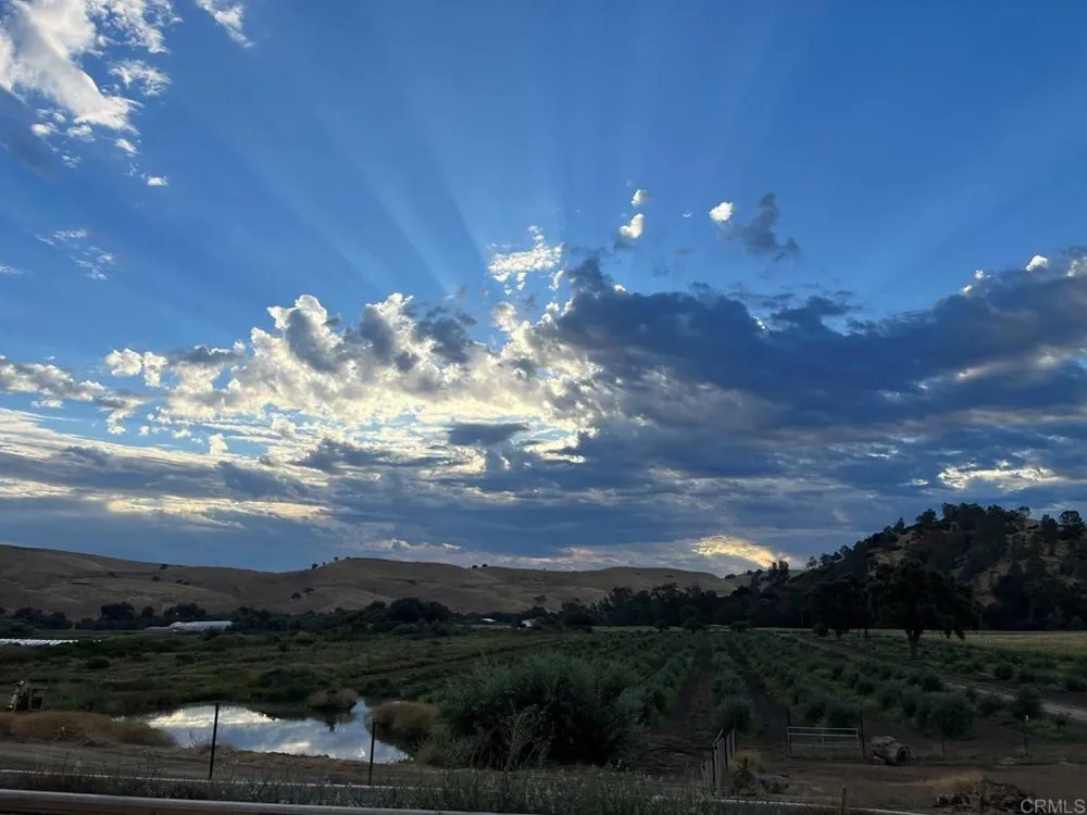 550 Limekiln Road Hollister, CA 95023