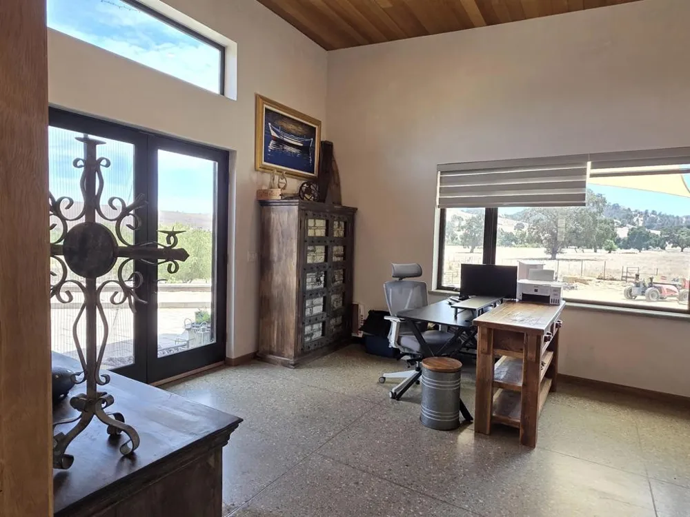550 Limekiln Road Hollister, CA 95023