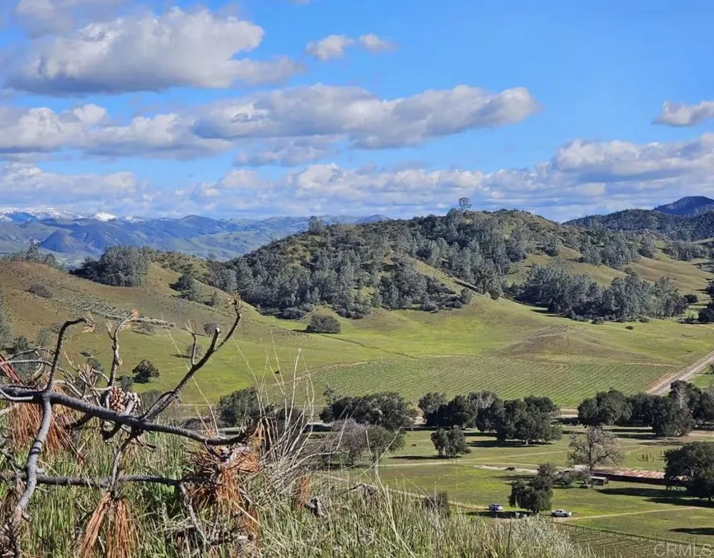 550 Limekiln Road Hollister, CA 95023
