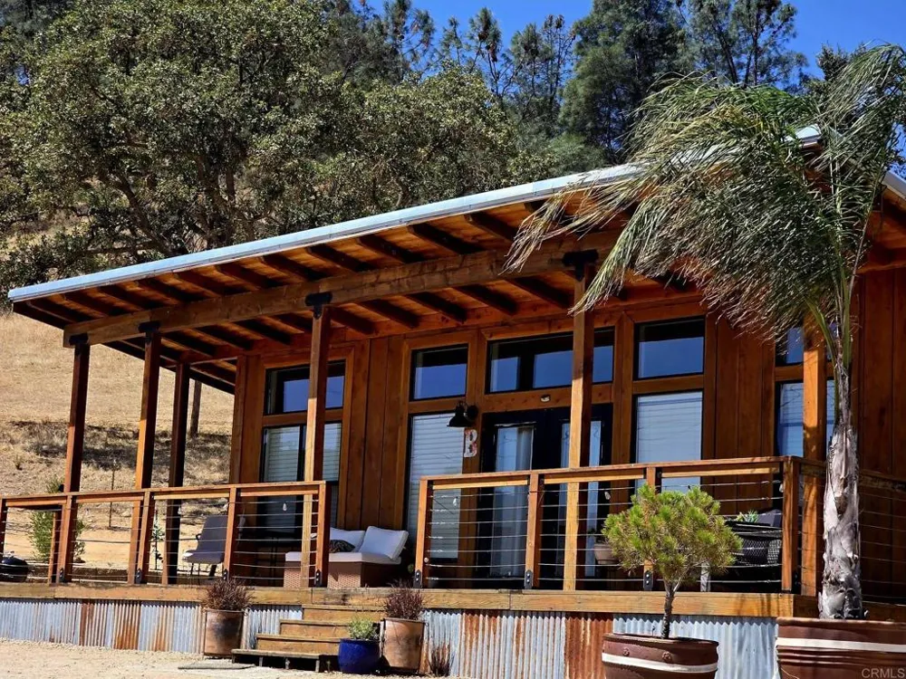 550 Limekiln Road Hollister, CA 95023